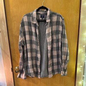 Casual Plaid Button-Up Shirt